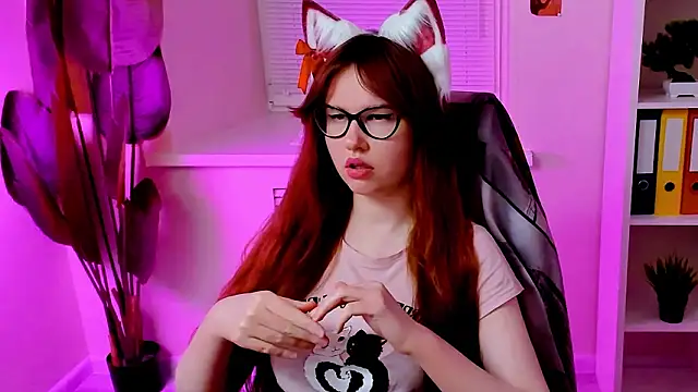 Chat +18 de CarolGiggly ao vivo