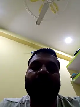 Онлайн чат XXX fuckathome23