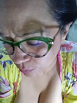 Chat XXX Live naughty_doll_horny