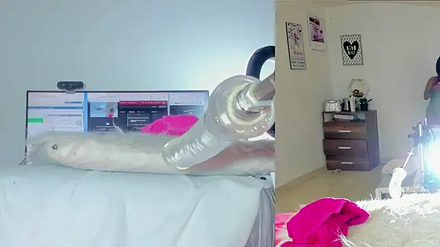 Rosy_Emely Live XXX-Chat