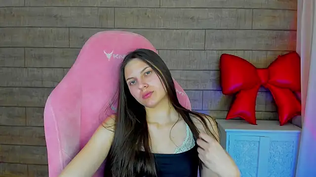XXX chat uživo modela AliceVersal