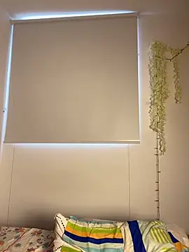 XXX chat uživo modela Velma_star