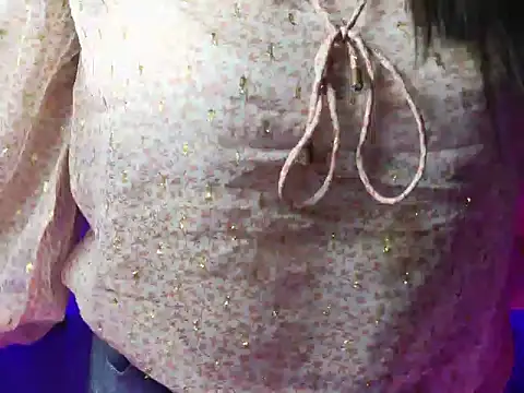 Saira_Hotty Pertunjukan Webcam