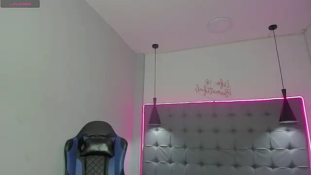 دردشة scarletcherry18 الجنسية المباشرة