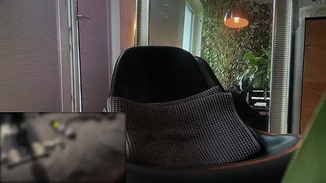 bulge_boy Webcam Show