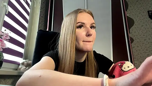 TashiaLupacchinoのウェブカメラショー