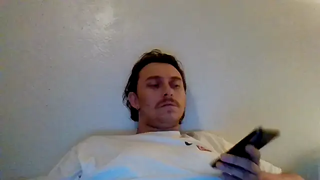 Tallhungandcloudy Live XXX-Chat