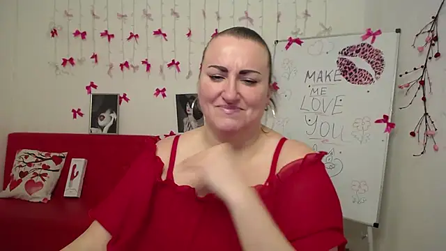 Show modela DianaMGG na web-kameri