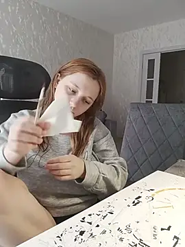 Bonechka élő XXX-chatje