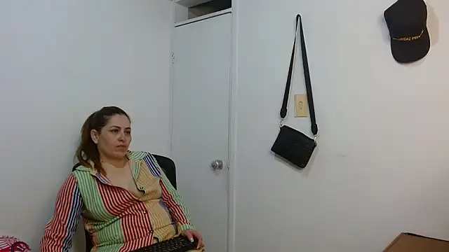 dayan_hanks Adlı Modelin Web Kamerası Şovu