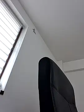 Chat +18 de Amelia9798 ao vivo