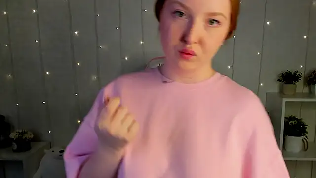 Jinny_Ginger élő XXX-chatje
