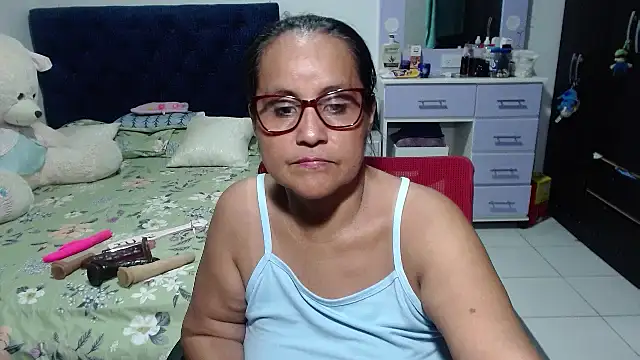 pervert_mommy_ – Naživo XXX chat