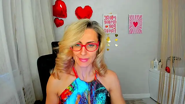 دردشة MuseOfStage الجنسية المباشرة