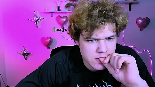 Chat +18 de lucas_long_ ao vivo