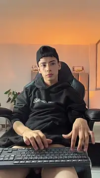 Chat XXX en directo de Sebastian_Reed