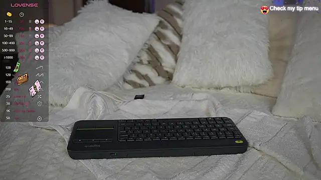 LisaAkiraのライブXXXチャット