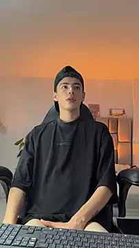 Sebastian_Reed's Webcam Show