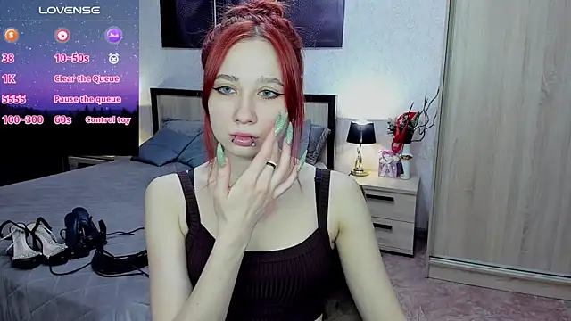 แชท XXX สดของ AdrianWild