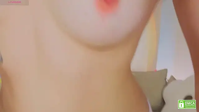 Chatroom XXX en direct de OliviaKis_