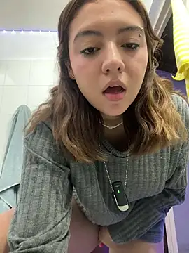 Bonni_lohann Live XXX chat