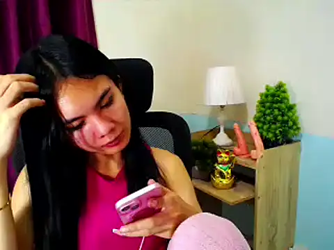 devine_goddess – Kamerová šou