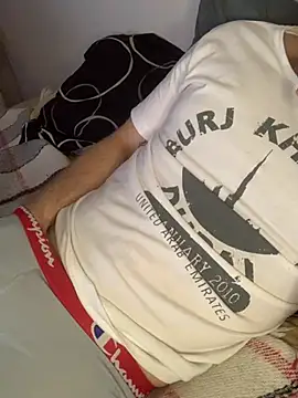 StriptLesssn Webbikameraesitys