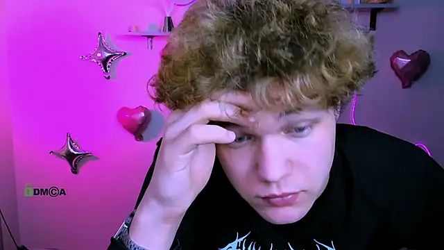 lucas_long_ élő XXX-chatje