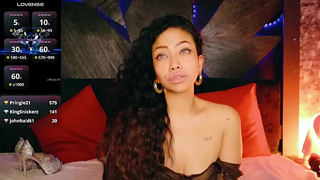 ElyaQuinnのライブXXXチャット