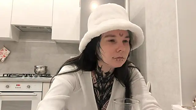 Chat XXX en directo de HighelikeGirl