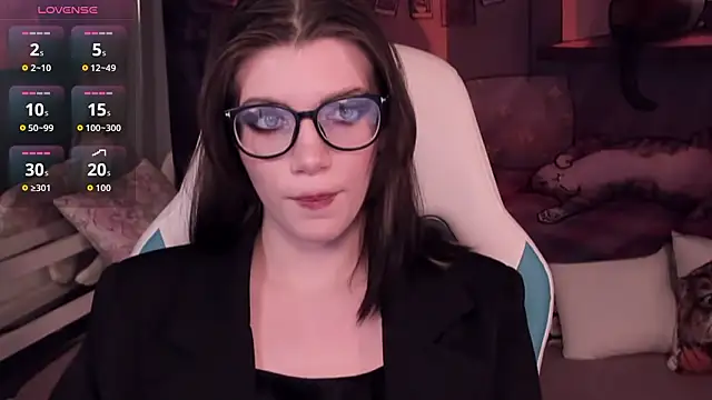 XXX chat uživo modela CathyAdams