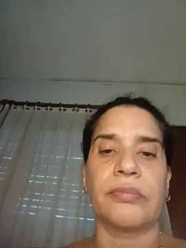 MoritaSalvaj – Naživo XXX chat