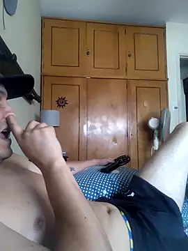 LuqenZo: онлайн-секс-чат