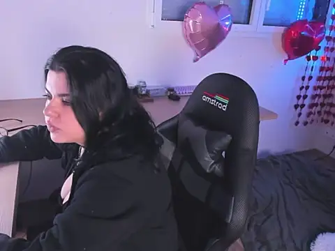 Seth_Molly Chat XXX in diretta