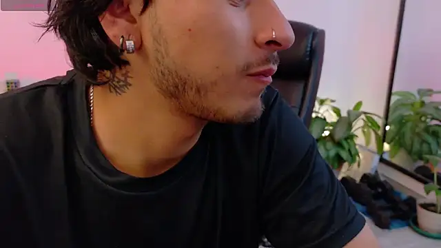 Elian_savoy Pertunjukan Webcam