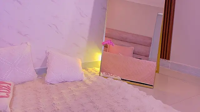 We_DM – Live XXX-chat