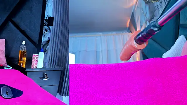 NathaxaLeans Chat XXX live