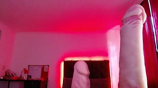 XXX chat uživo modela VALERY_MEER