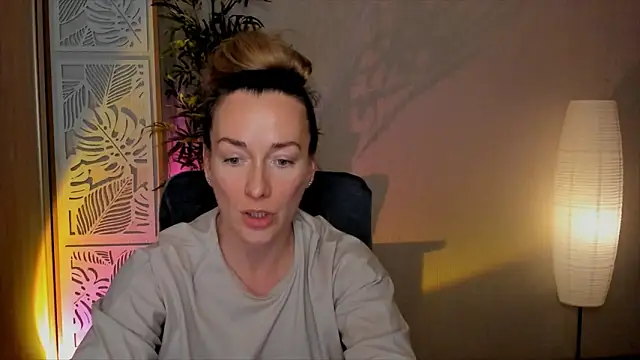 Chat XXX ao vivo de RebeccaMartinez