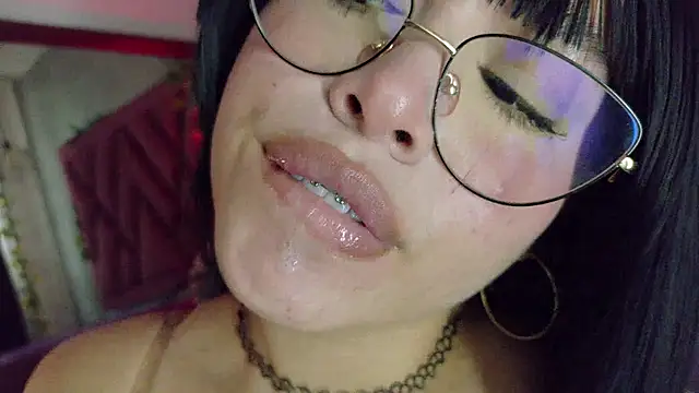 Chat +18 de Haelycute ao vivo