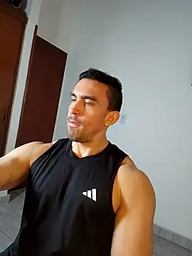 jhay-crux: διαδικτυακό σόου στην κάμερα