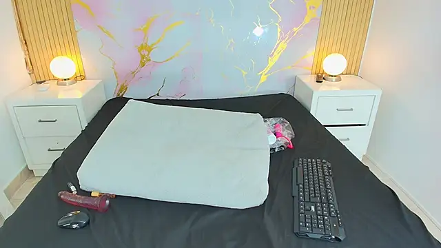 Chat +18 de AprillRoss ao vivo