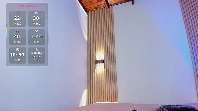 LaylaEmberのライブXXXチャット