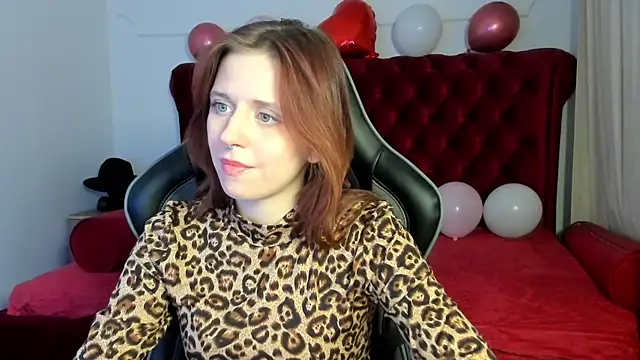 FreyaVey Adlı Modelin Canlı XXX Sohbeti