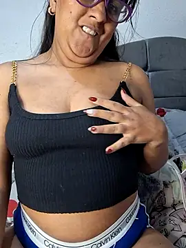 ZaidaWet Adlı Modelin Canlı XXX Sohbeti