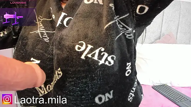 Živý XXX chat MilaVelour