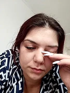 Chat +18 de LadyNora ao vivo