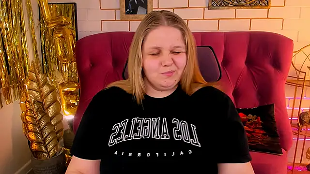 SladaDell's Live XXX Chat