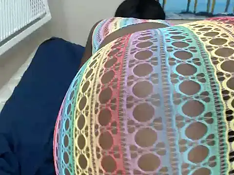 Chat XXX en directo de TallDivaNoir