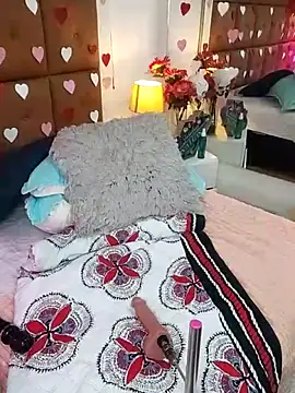 Chat +18 de ELLA_KELLY ao vivo